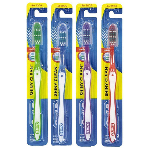 ORAL-B TOOTHBRUSH SHINY CLEAN SOFT (ITEM NUMBER: 12134)